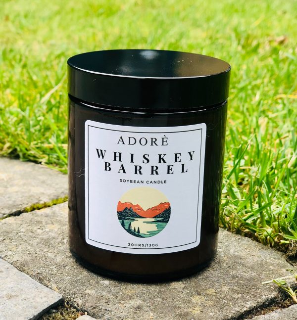 Whiskey Barrel Scented Candle 20hrs - Image 2