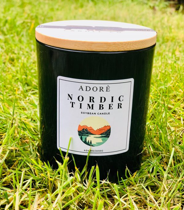 Nordic Timber Scented Candle 40hrs